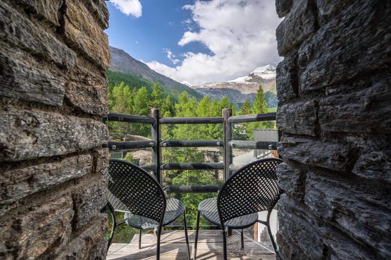 Boutique Hotel La Gorge Saas Fee Exterior foto